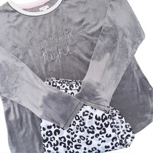 Layla Size M (10-12) “Purrfect Night”Gray-Blue-Black Micro Fleece Pajama Set